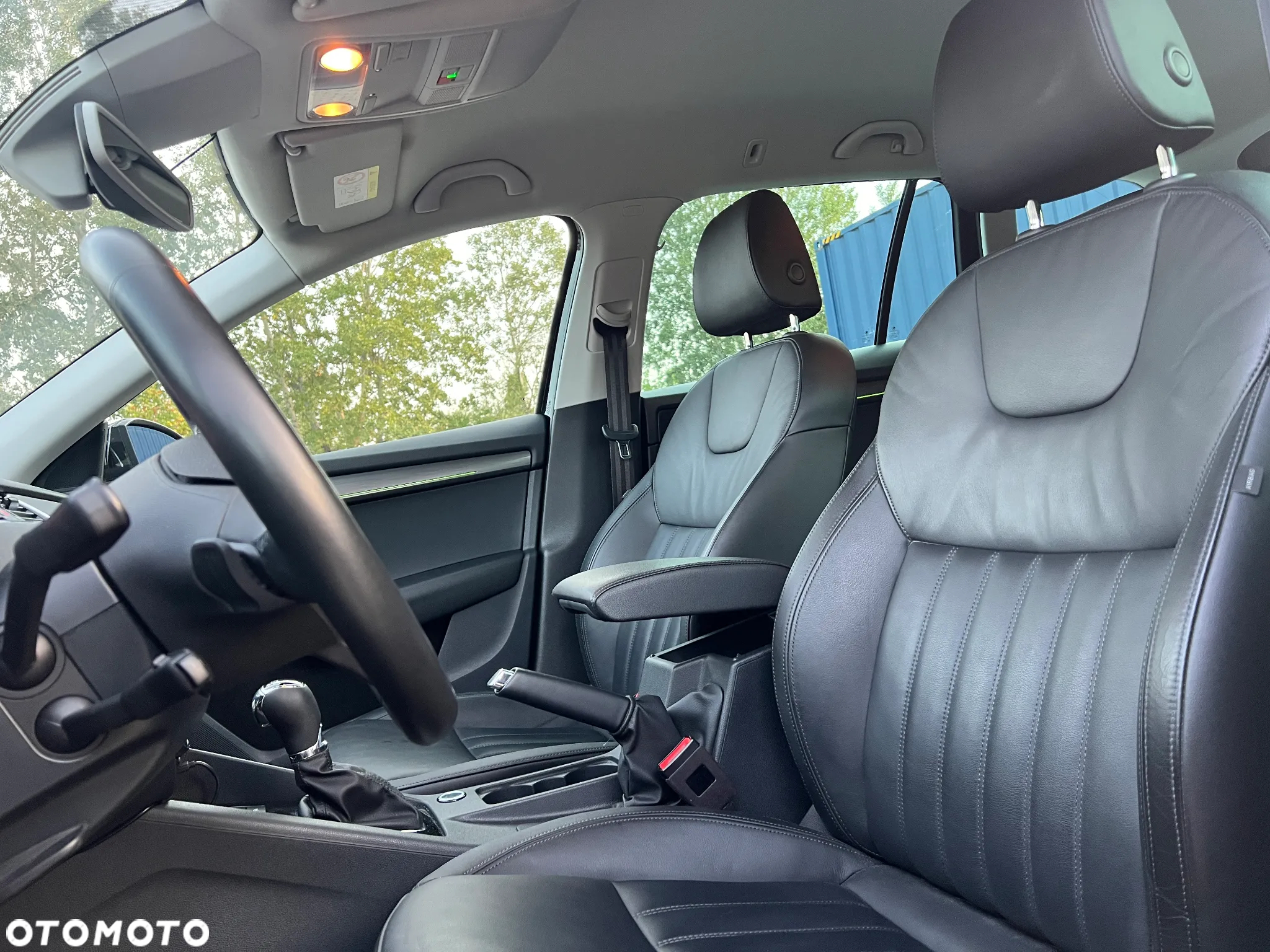 Skoda Octavia Combi 1.6 TDI DSG Style - 12