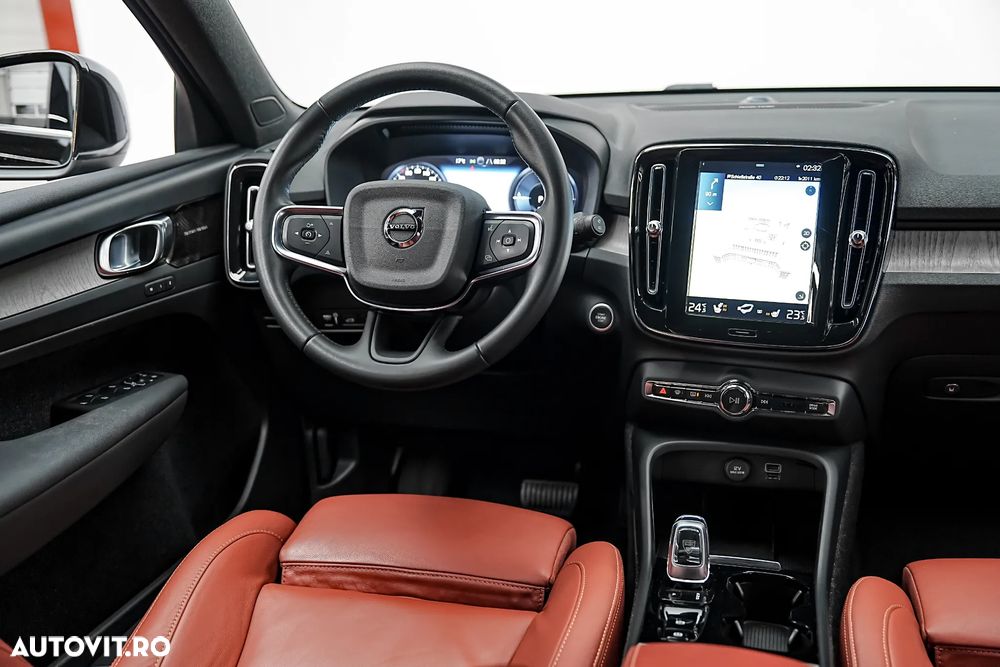 Volvo XC 40 T5 AWD Geartronic Inscription - 14