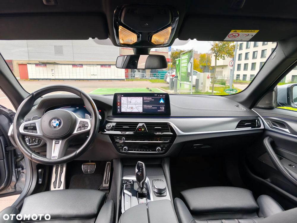 BMW Seria 5 540i xDrive mHEV M Sport sport - 18