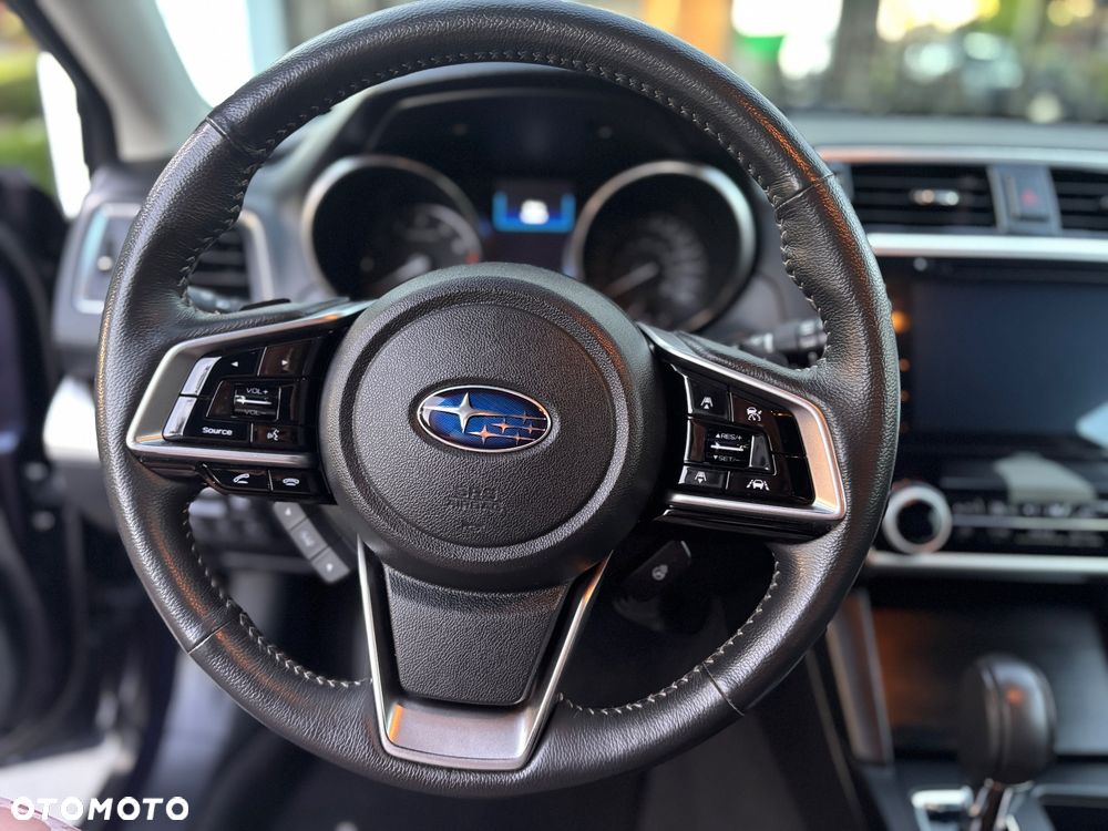 Subaru Legacy - 24