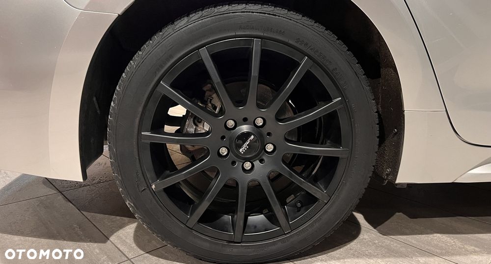 Toyota Corolla 1.8 Business Edition - 8