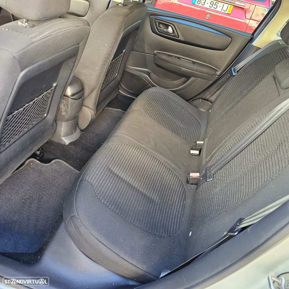 Citroën C4 1.6 HDi SX Airdream - 18