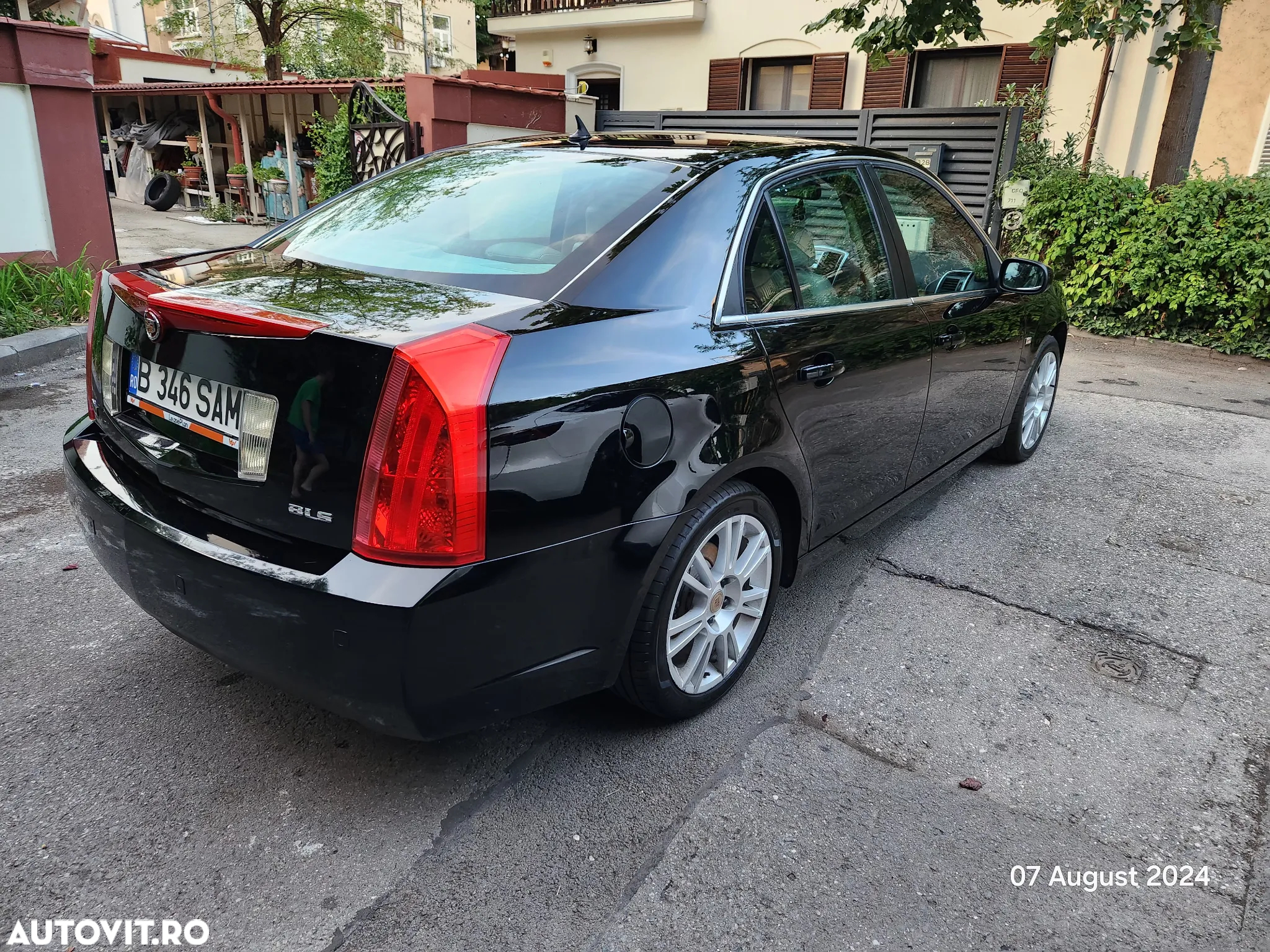 Cadillac BLS - 7
