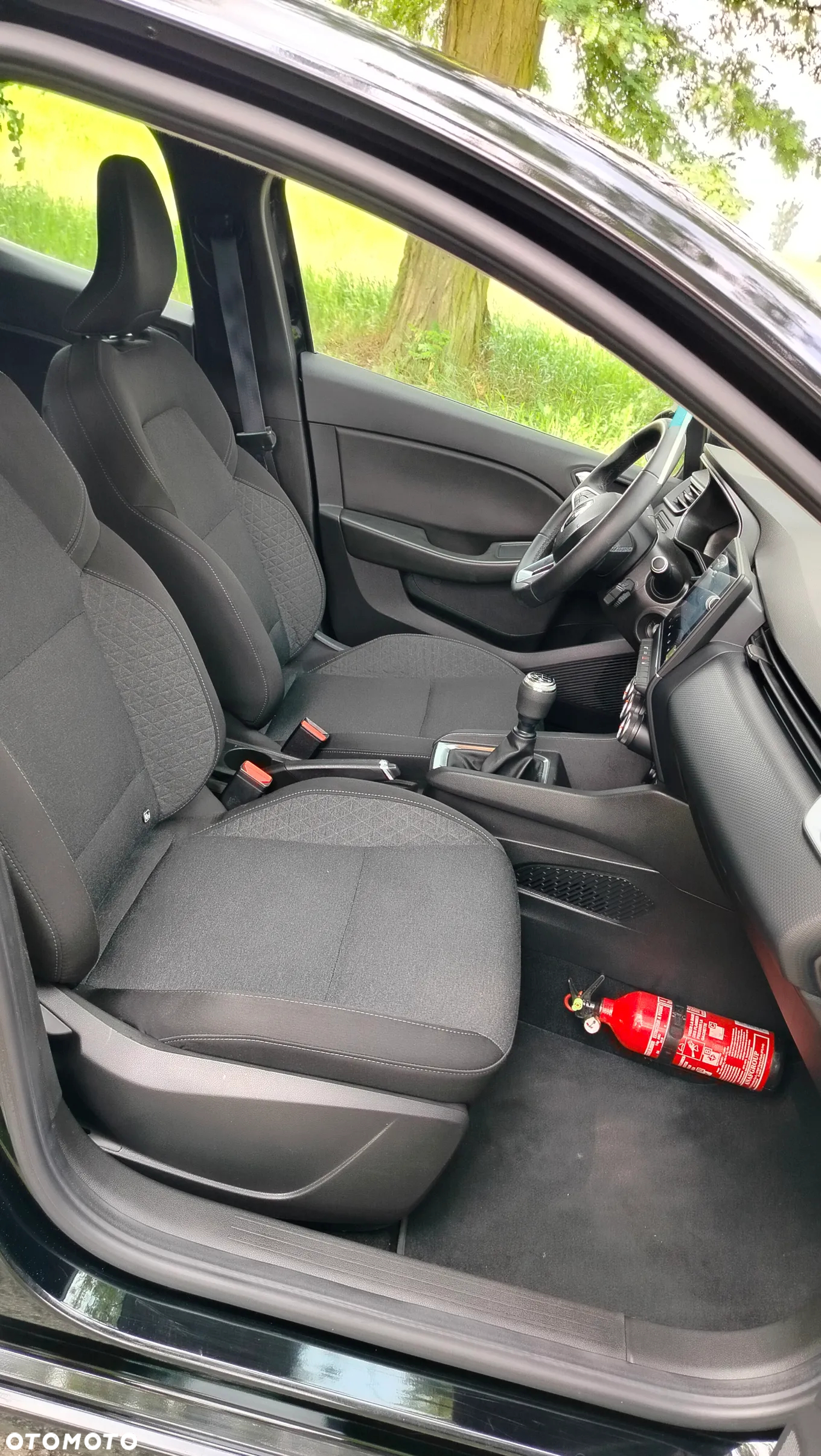 Renault Clio - 23