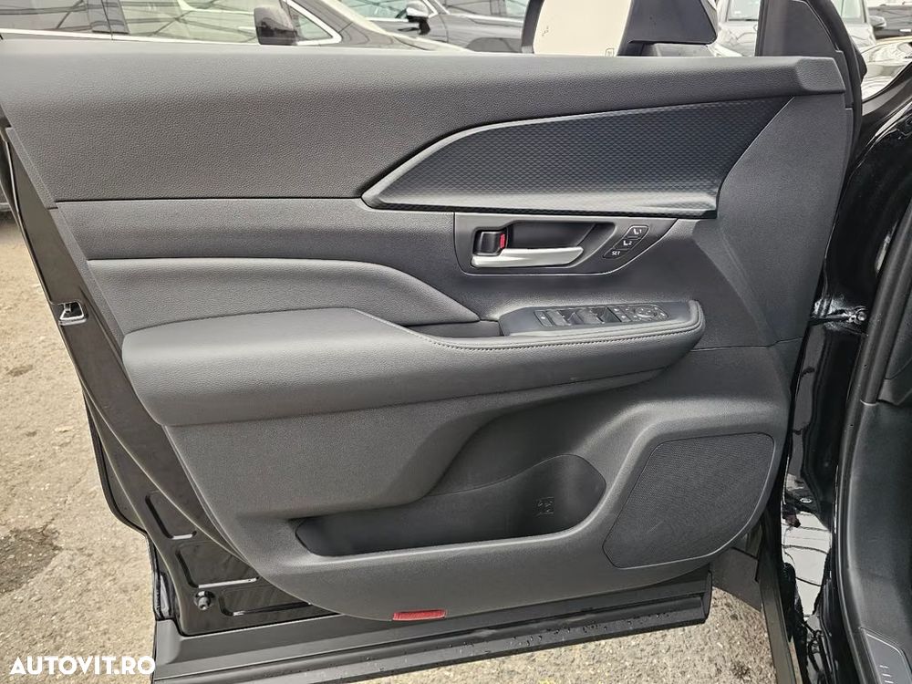 Toyota Highlander - 16