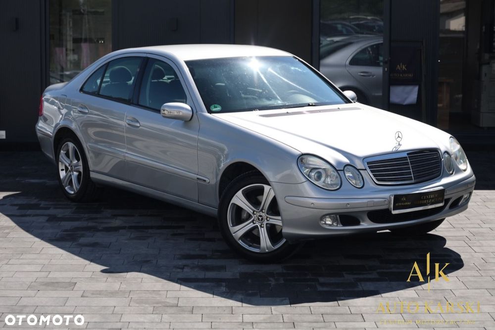 Mercedes-Benz Klasa E - 9