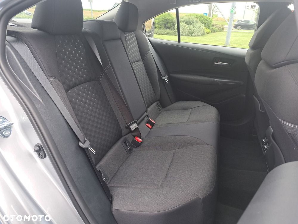 Toyota Corolla - 19