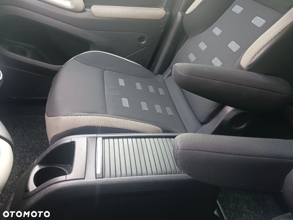 Citroën Berlingo 1.6 HDi XTR - 13