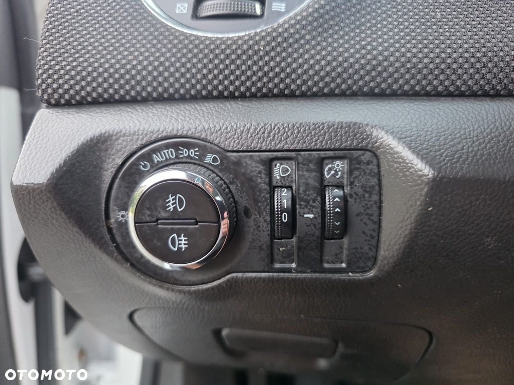 Chevrolet Cruze 1.6 LT+ - 6