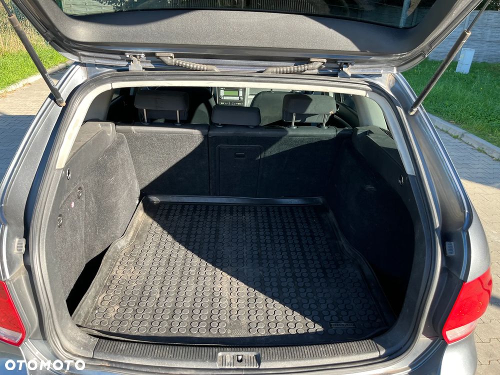 Volkswagen Golf 1.6 Trendline - 5