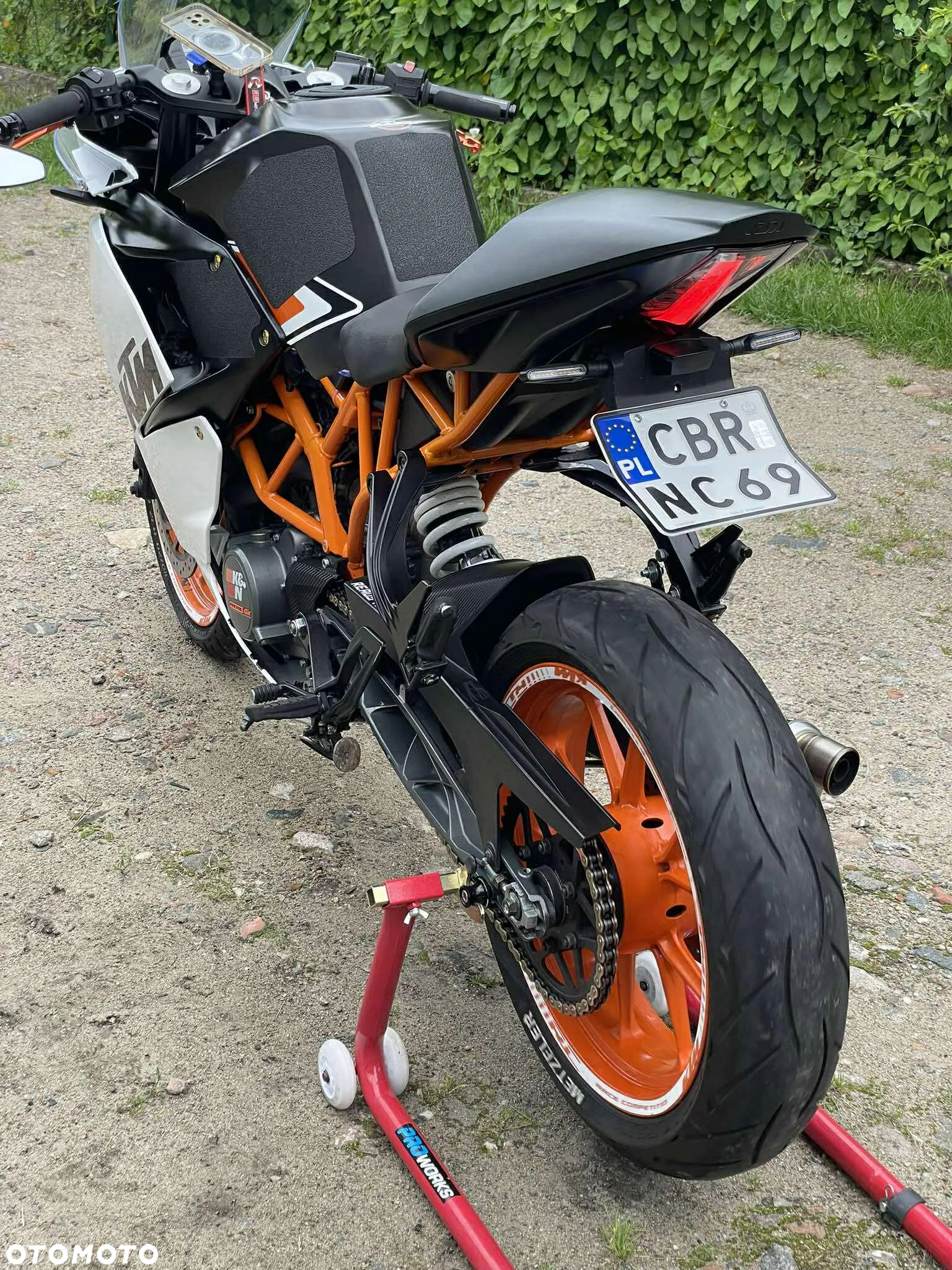 KTM RC 125 - 4