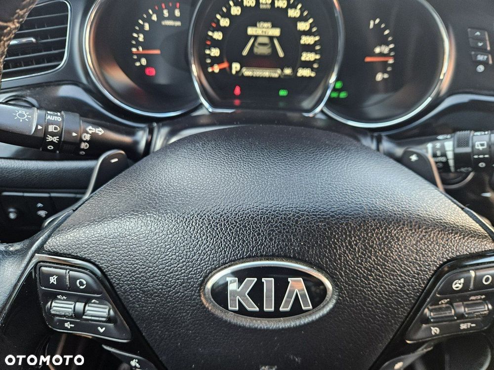 Kia Ceed 1.6 CRDi 128 Platinum Edition - 24