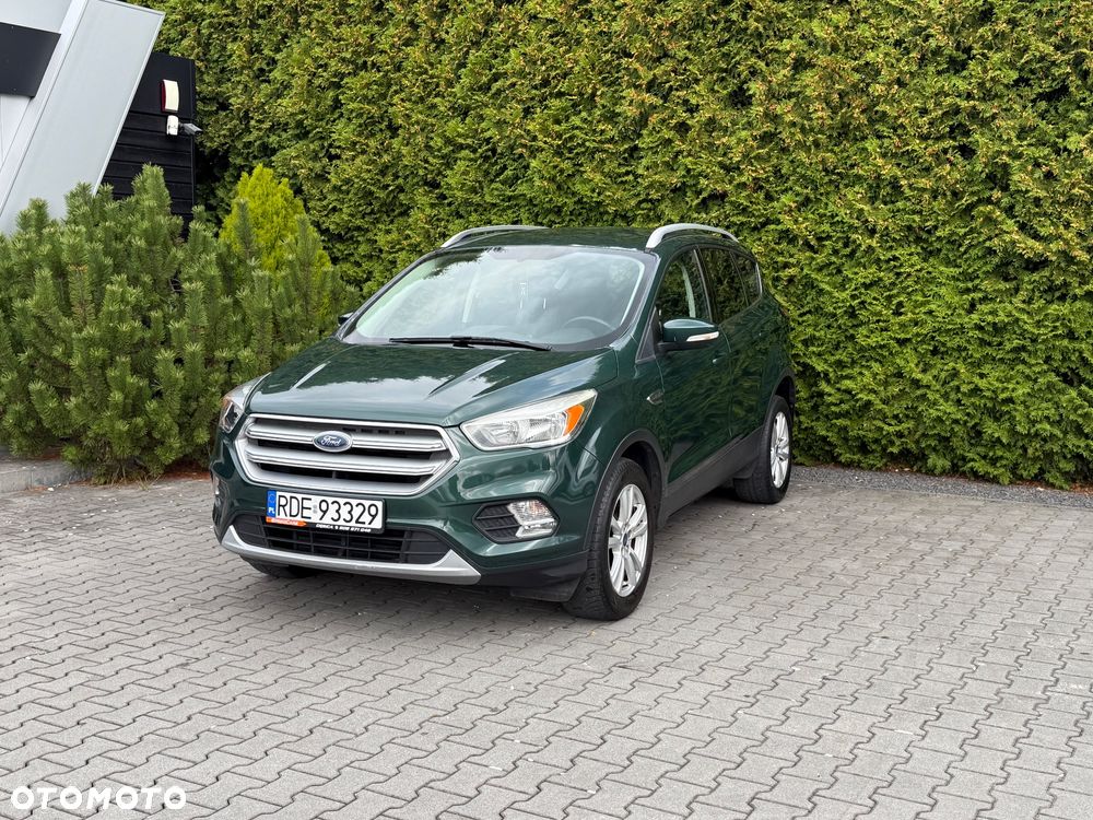 Ford Kuga - 3