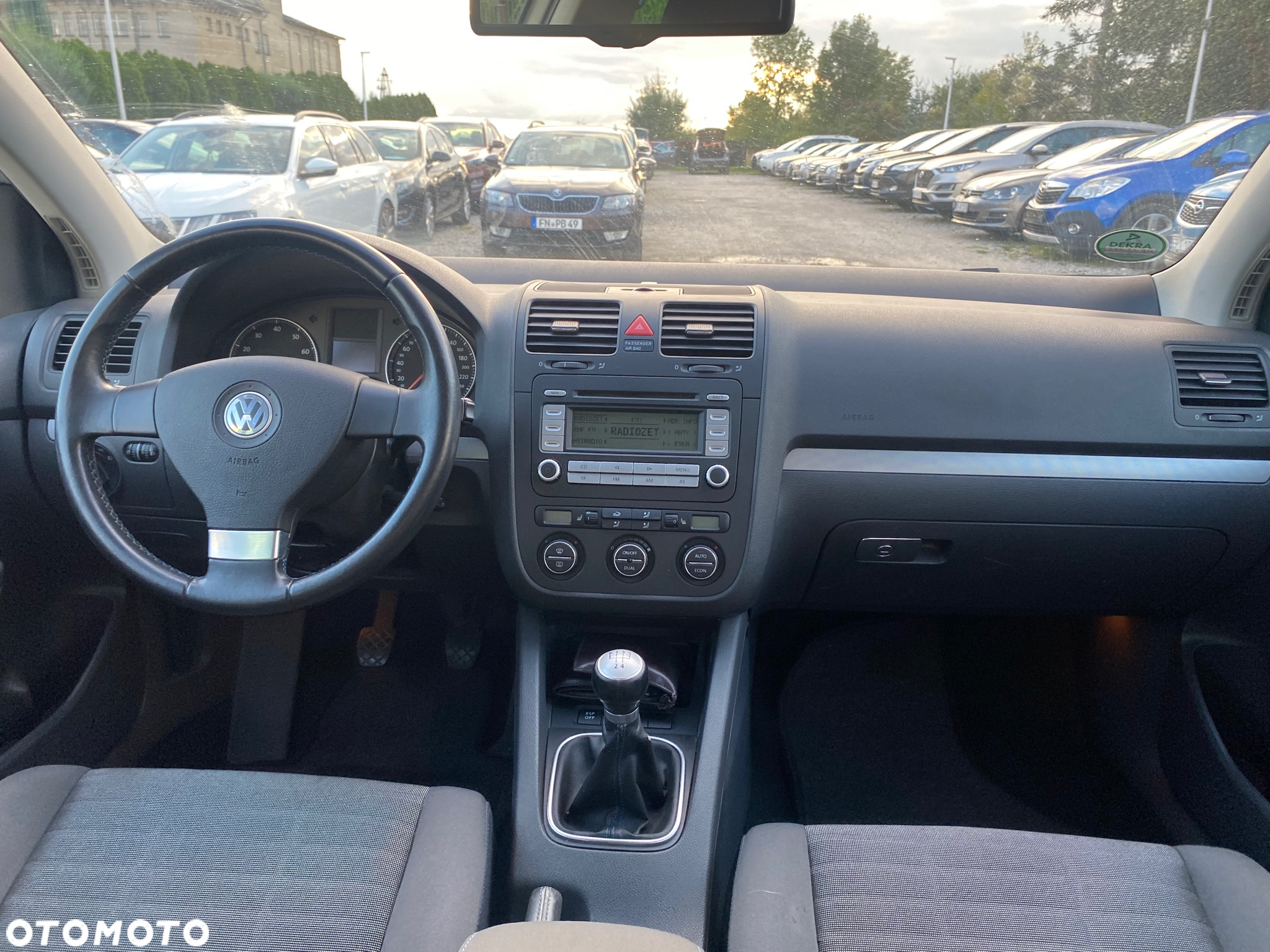 Volkswagen Golf 1.6 United - 28