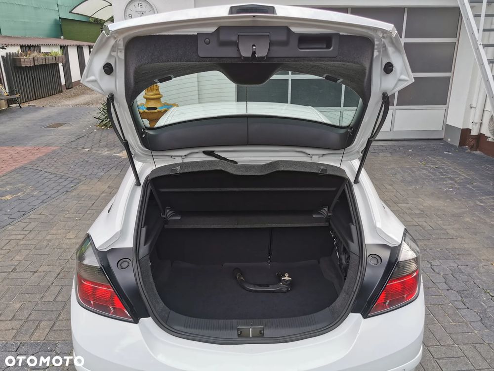 Opel Astra 1.8 Sport - 17