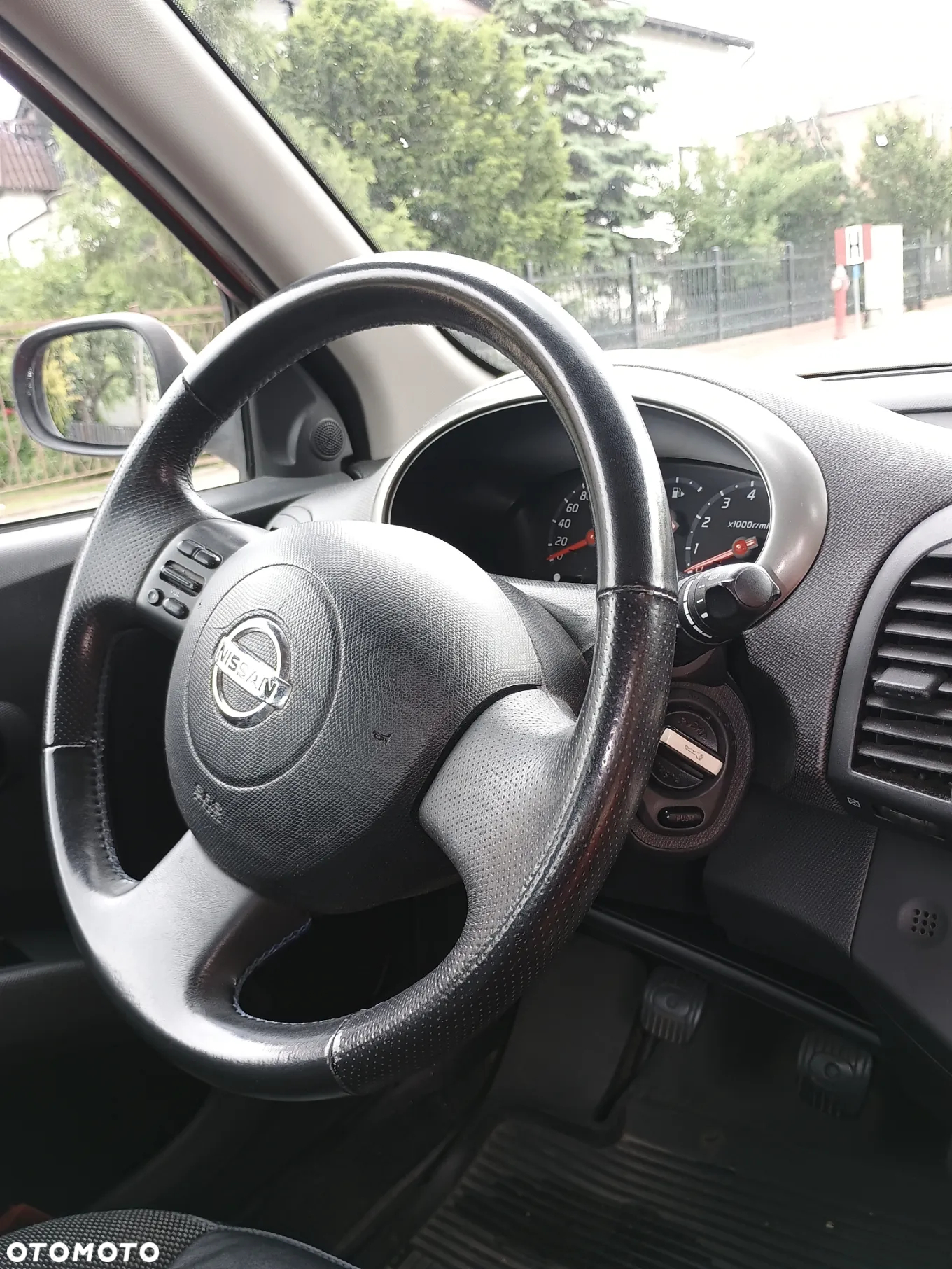 Nissan Micra - 4