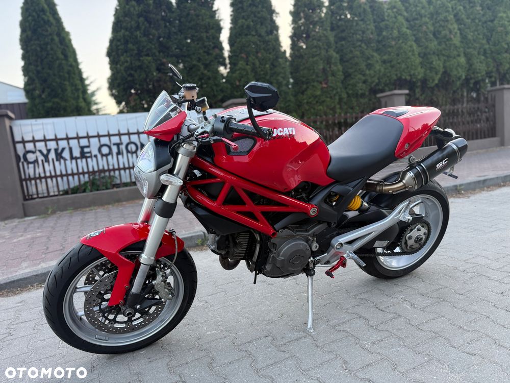 Ducati Monster - 22