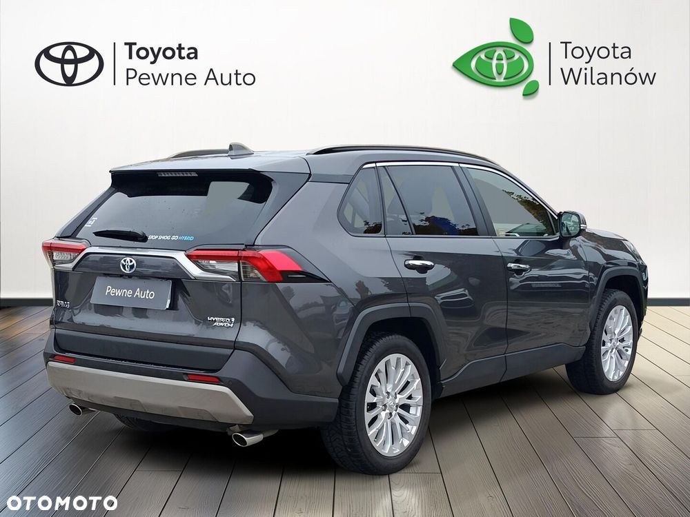 Toyota RAV4 - 5