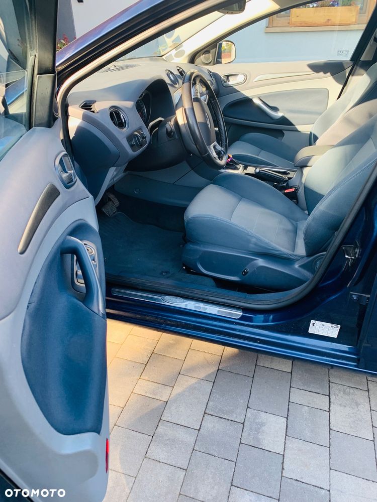 Ford Mondeo 2.0 TDCi Titanium - 10