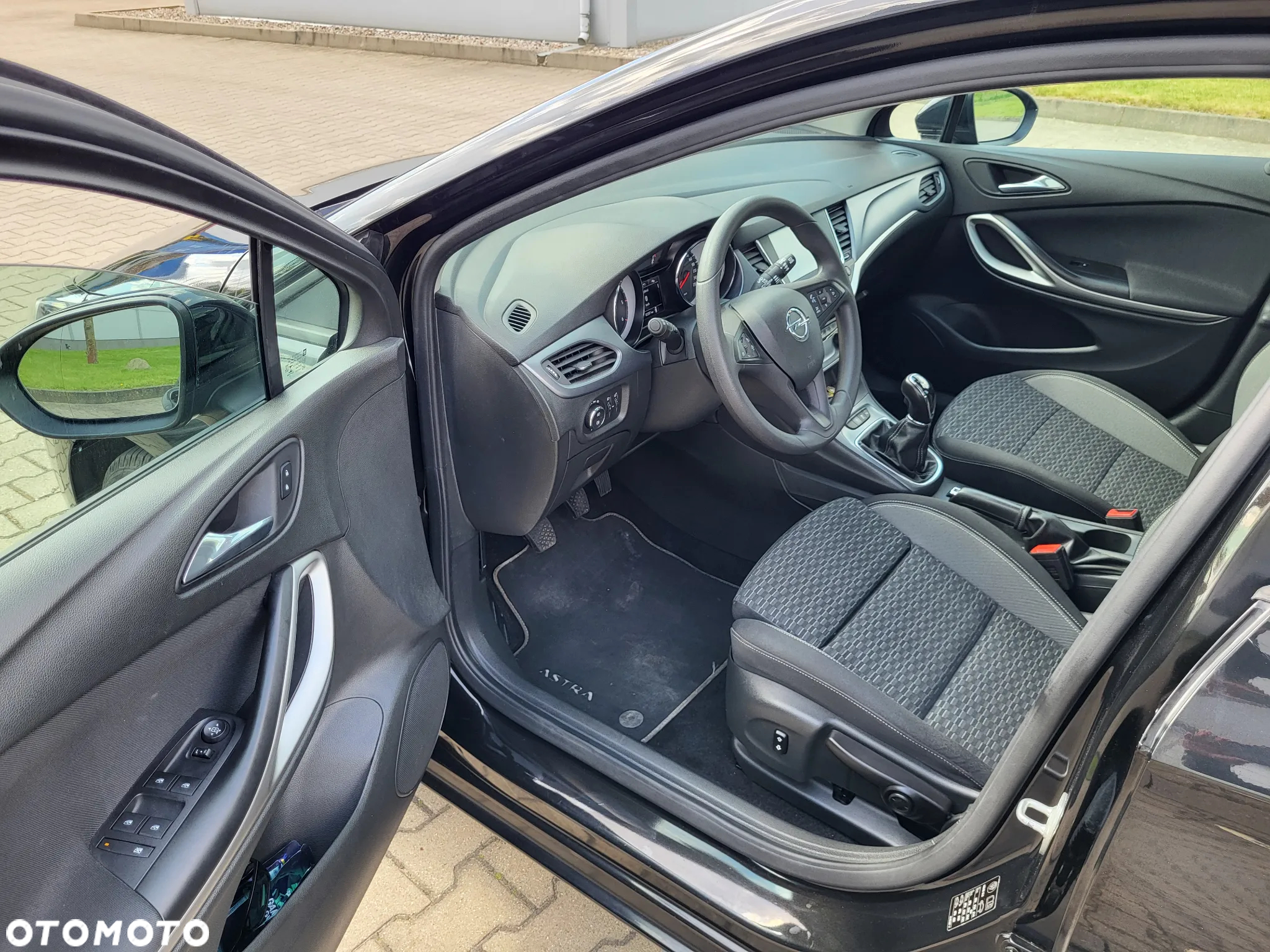Opel Astra 1.5 D Start/Stop Sports Tourer Business Edition - 7