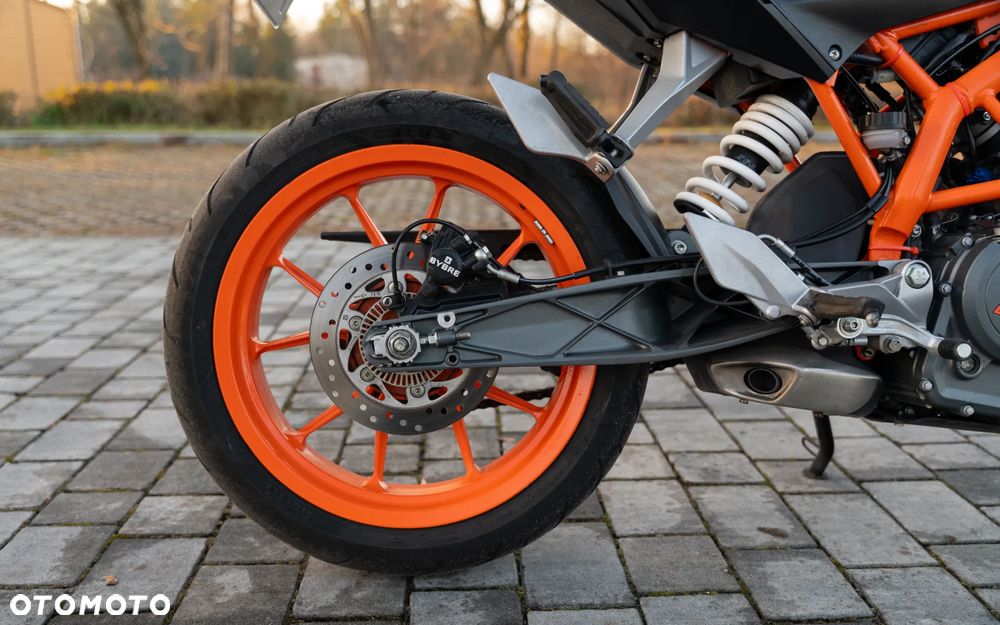 KTM Duke - 12