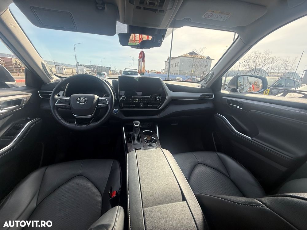Toyota Highlander 2.5 Hybrid Luxury - 20
