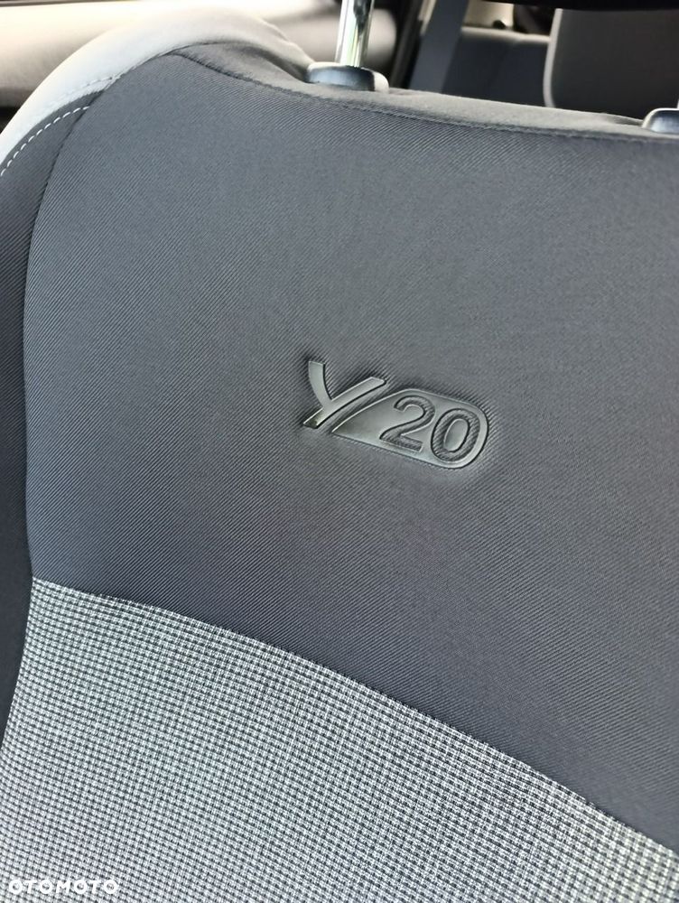 Toyota Yaris - 7