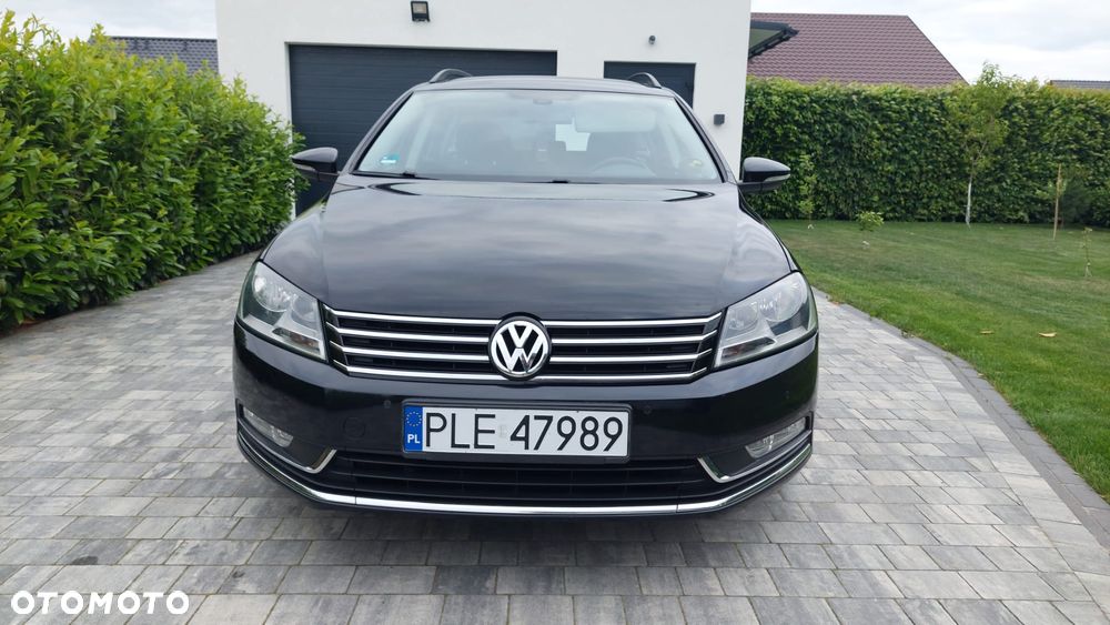 Volkswagen Passat - 4