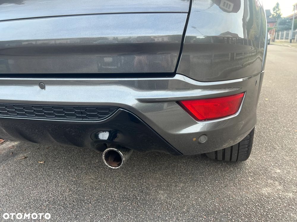 Ford Kuga 1.5 EcoBoost 2x4 ST-Line - 12