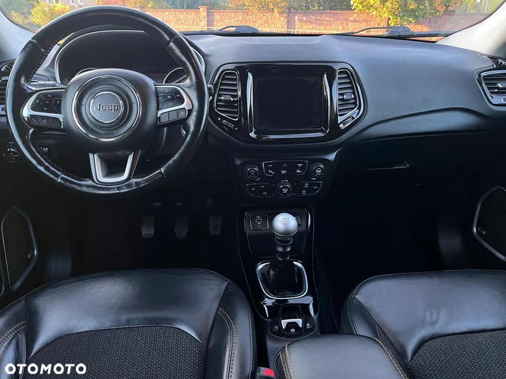 Jeep Compass 1.4 MultiAir Limited - 23