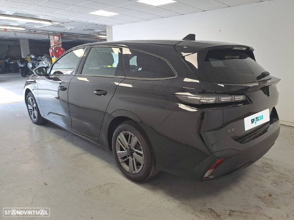 Peugeot 308 1.2 Hybrid Style e-DCS6 - 5