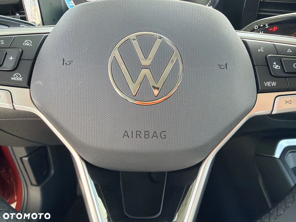 Volkswagen T-Roc 1.5 eTSI Life DSG - 15