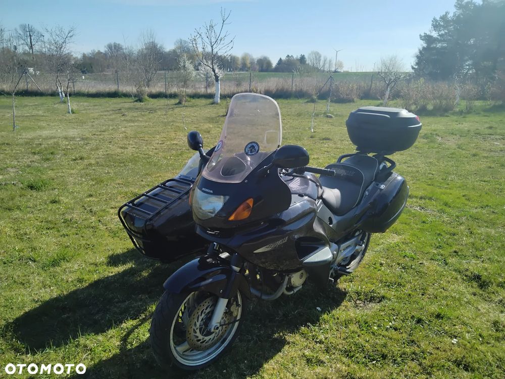 Honda Deauville - 1