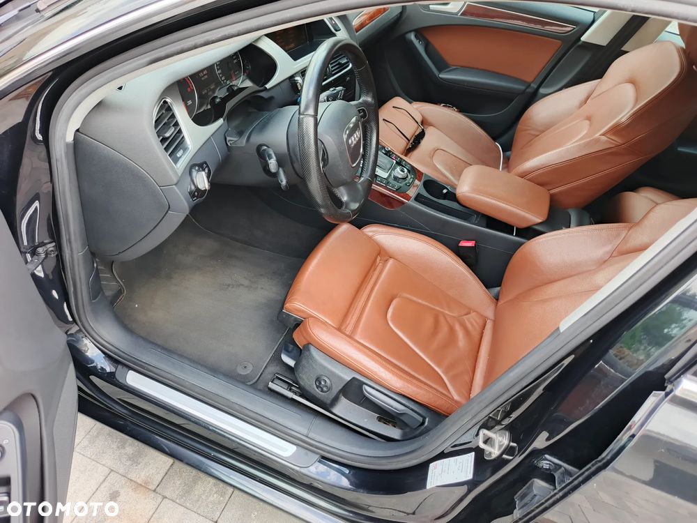 Audi A4 Avant 2.0 TDI Limited Edition Multitr - 4