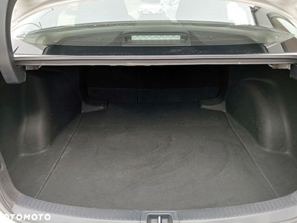 Toyota Corolla 1.8 Hybrid Comfort - 8