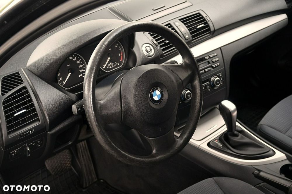 BMW Seria 1 - 13