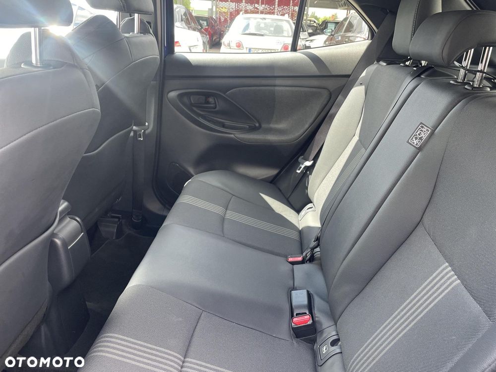 Toyota Yaris Cross Hybrid 1.5 Adventure - 24