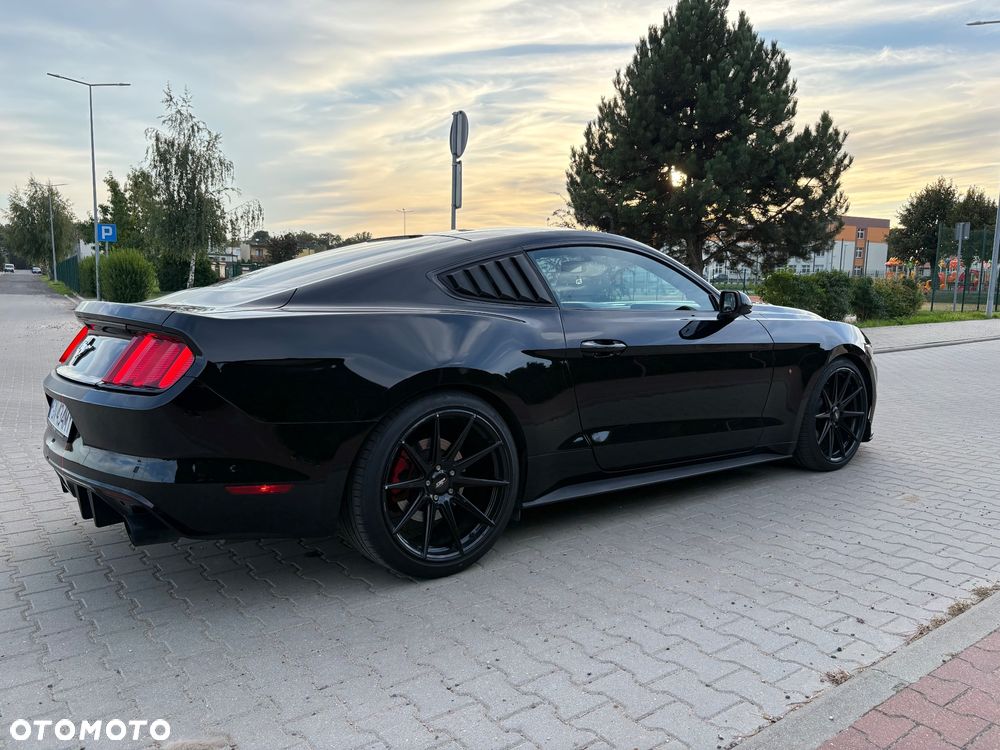 Ford Mustang 3.7 V6 Premium - 6