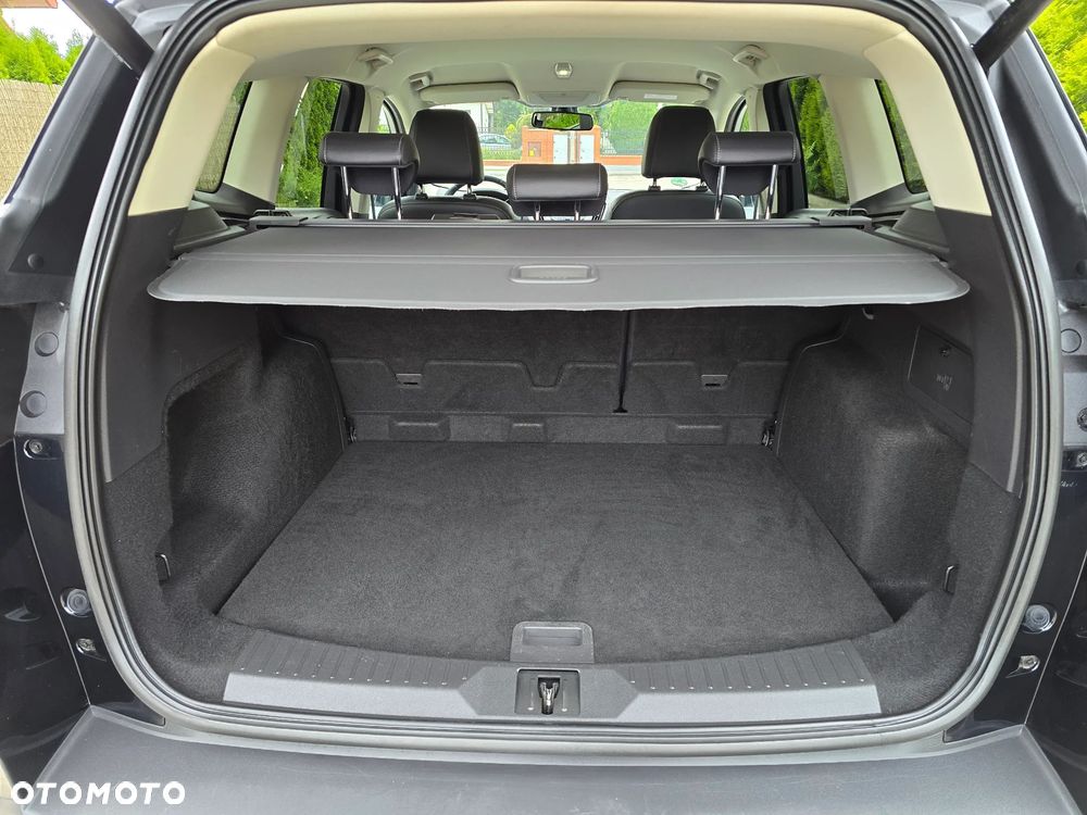 Ford Kuga - 18