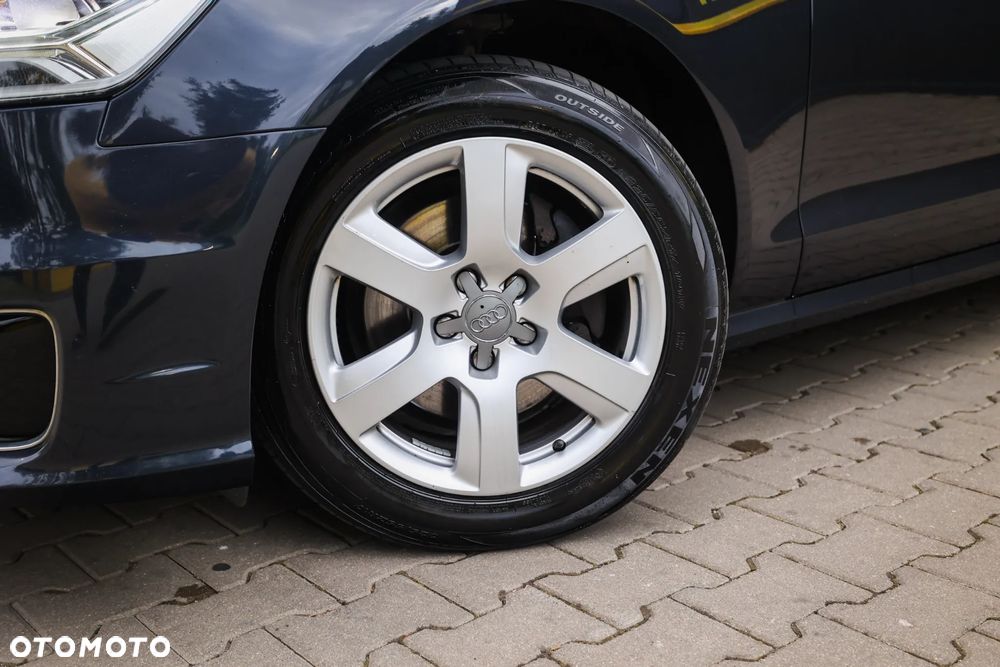 Audi A6 Avant 2.0 TDI Ultra S tronic - 5
