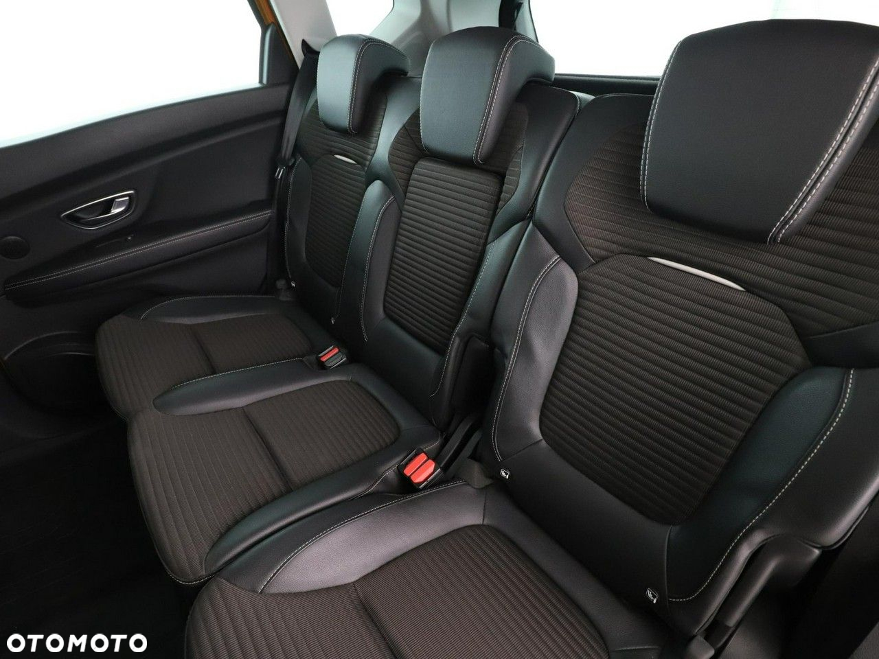 Renault Scenic 1.3 TCe Energy Bose EDC - 17