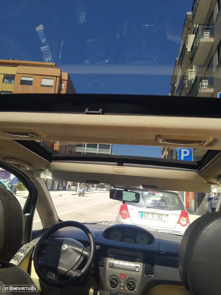 Lancia Musa 1.3 16V M-jet Oro Executive - 2