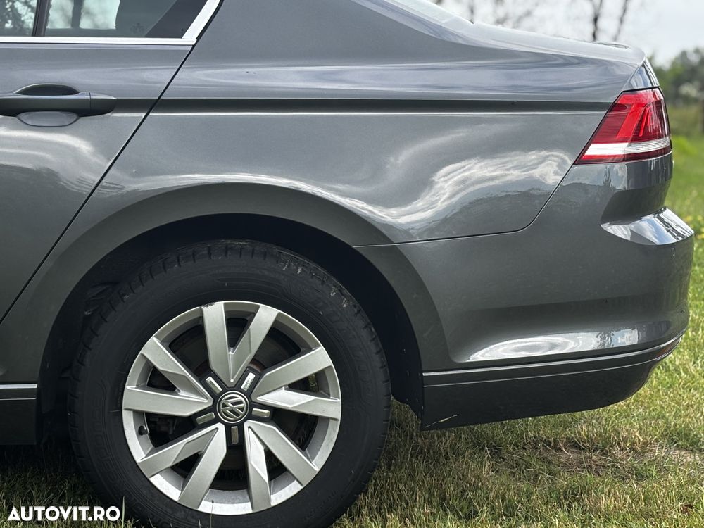 Volkswagen Passat 2.0 TDI Comfortline - 5