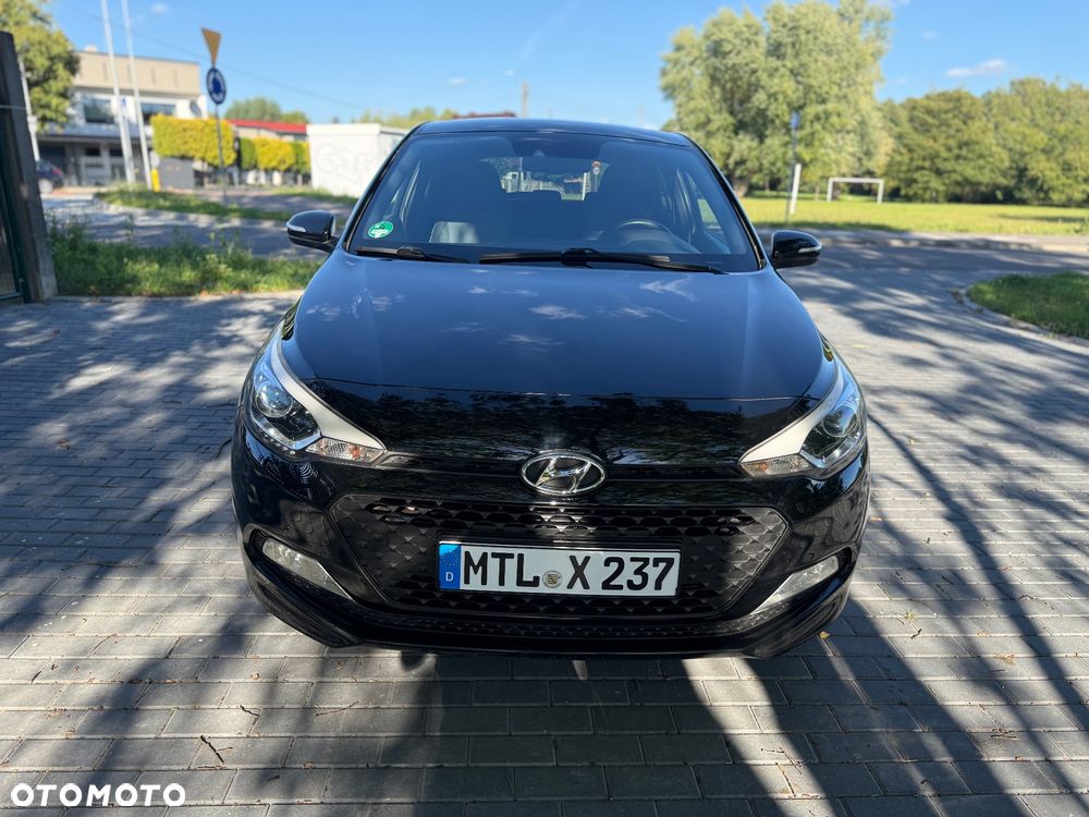 Hyundai i20 1.2 Passion Plus - 2
