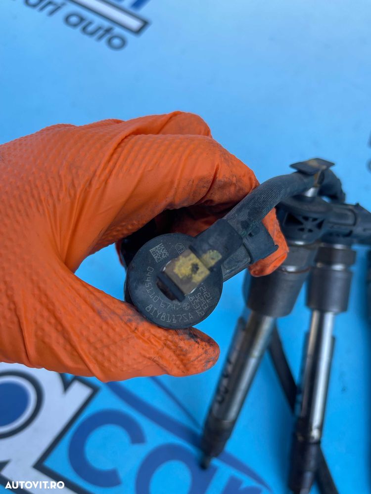 Injectoare Jeep Compass 2.2D 0445110674 - 2