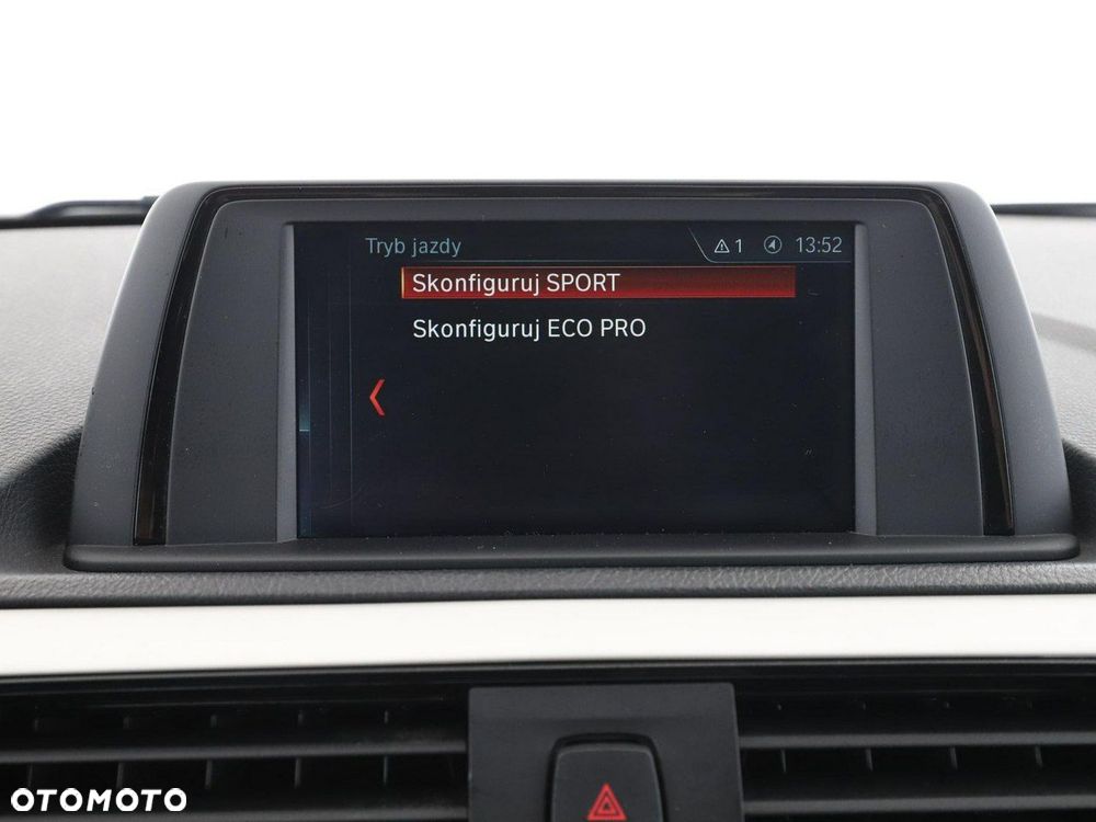 BMW Seria 1 118d Advantage - 25