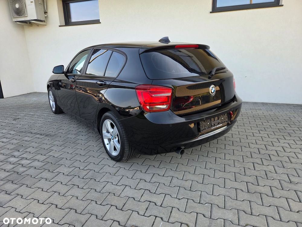 BMW Seria 1 120d xDrive BluePerformance Sport Line - 4