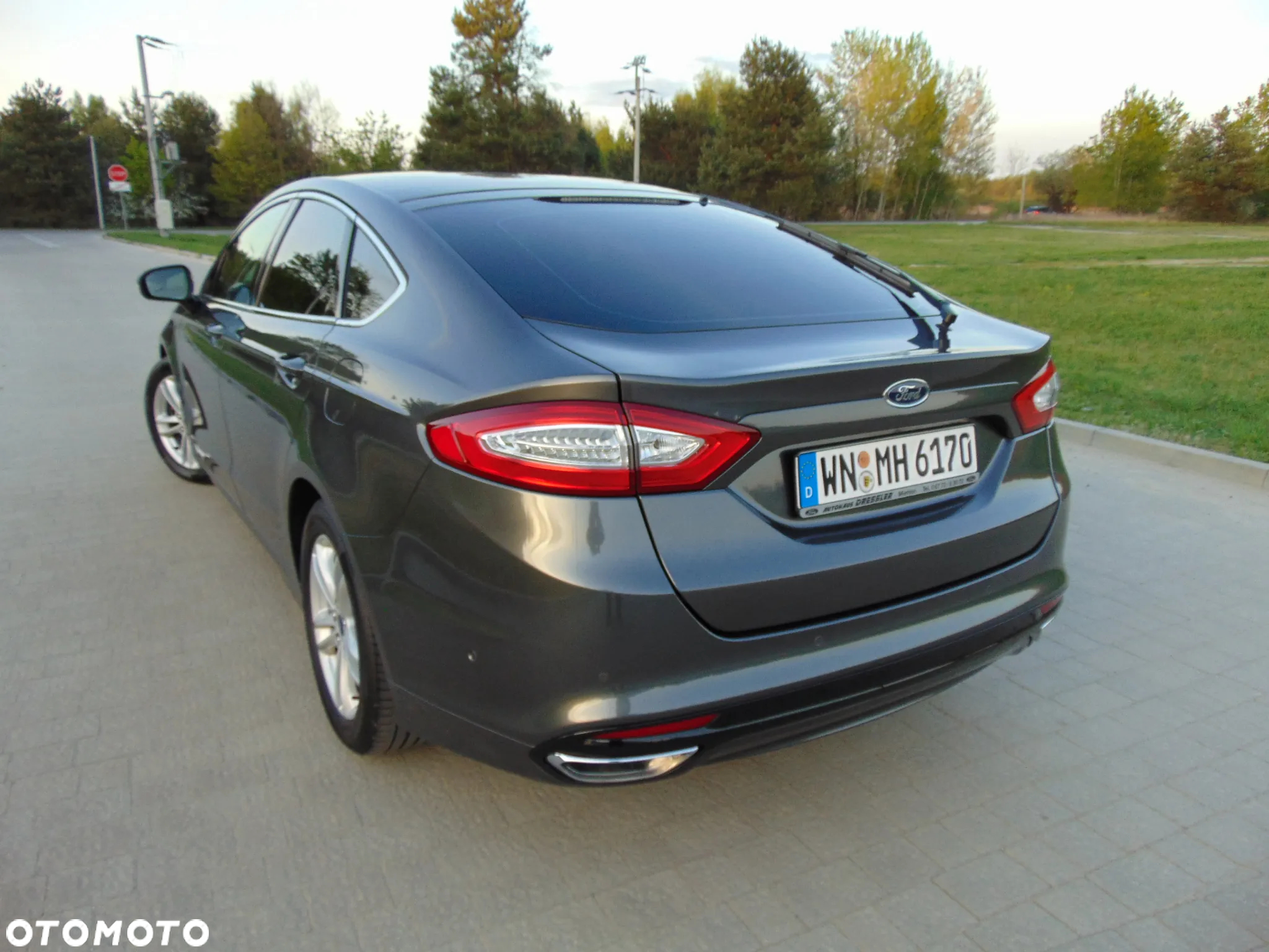 Ford Mondeo 2.0 EcoBoost Start-Stopp Autom Titanium - 35
