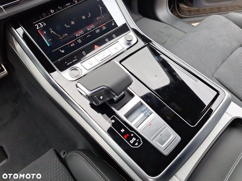Audi Q8 - 14