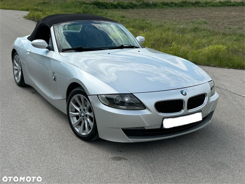 BMW Z4 2.5si - 9
